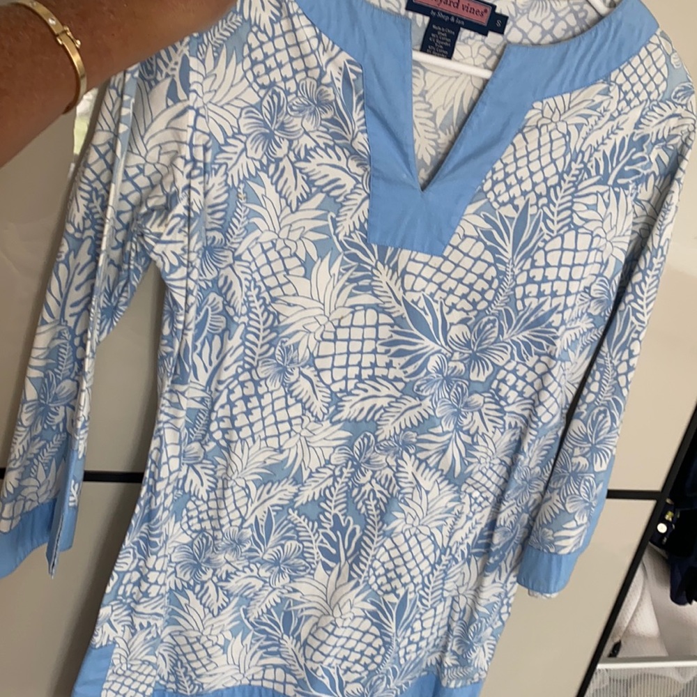 Vineyard vines tunic